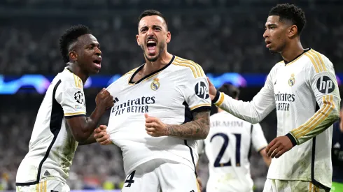Los jugadores de Real Madrid celebran un gol agónico.
