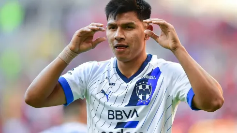 Jesús Gallardo no jugará en Chivas.
