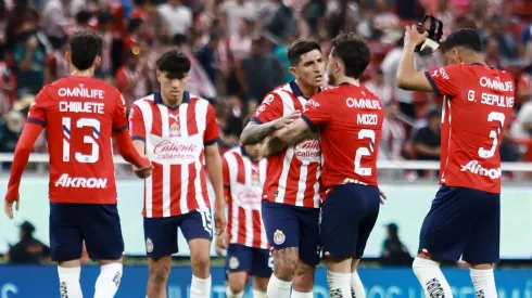 Revelan la estrategia de Chivas para fichar en este mercado de pases. 
