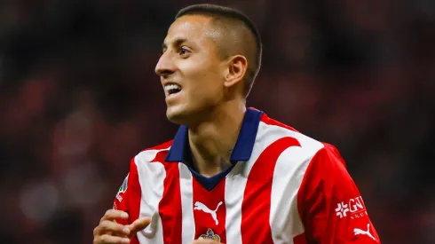 ¿Sale Roberto Alvarado de Chivas para que llegue Jordi Cortizo a Chivas?
