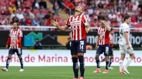 Javier Hernández recibió dura crítica. 
