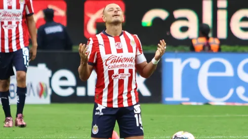 El goleador rojiblanco ha empezado la campaña con algunas dificultades luego de las serie de jugadas claras de gol que falló ante Toluca.
