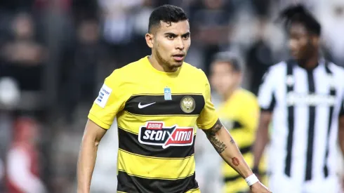 April 28, 2024, Thessaloniki, Greece: AEK s Orbelin Pineda during a game between PAOK and AEK. Greek Superleague Playoffs match between PAOK FC and AEK FC. PAOK won 3-2. Thessaloniki Greece – ZUMAp191 20240428_zap_p191_016 Copyright: xGiannisxPapanikosx
