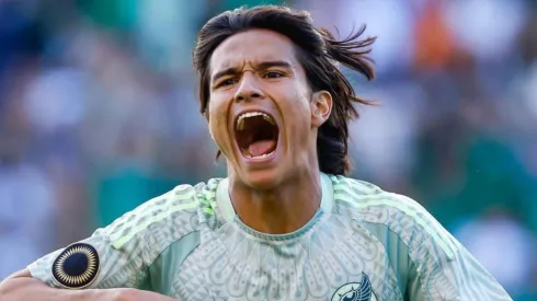 Diego Ochoa anotó su segundo gol del torneo y que selló el título de México
