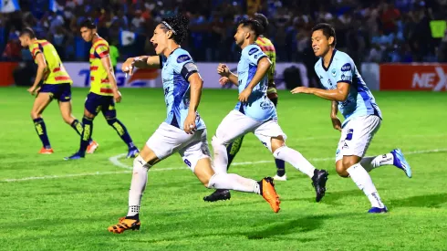 Los jugadores de Tampico Madero festejan el gol contra Atlético Morelia.
