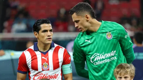 ¿Chapo y Whalley se van de Chivas?
