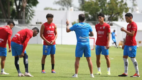 Fernando Gago perfilaría el debut oficial de un talento que viene siguiendo de cerca
