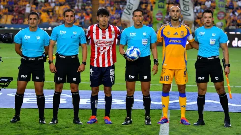 Chivas empató ante Tigres por 1-1.
