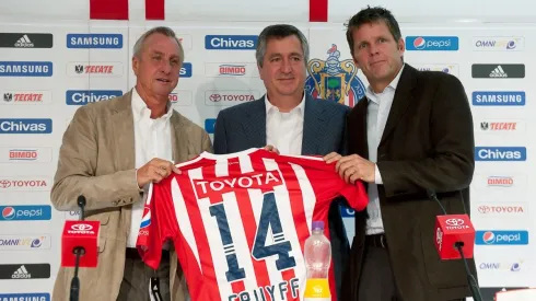 Ex-Chivas destruyó a Johan Cruyff.
