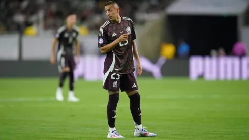 Roberto Alvarado, jugador de las Chivas de Guadalajara, en el partido de México vs Jamaica en la Copa América 2024.
