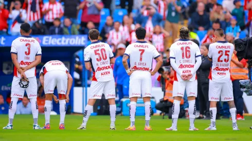 Chivas se enfrenta a Caimanes de Colima.
