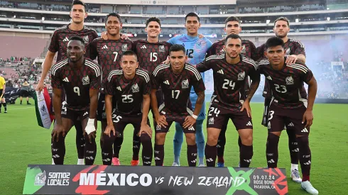 El once inicial de México contra Nueva Zelanda.
