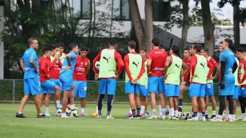 Los rojiblancos trabajarán completos solo jueves y viernes para el Clásico Nacional
