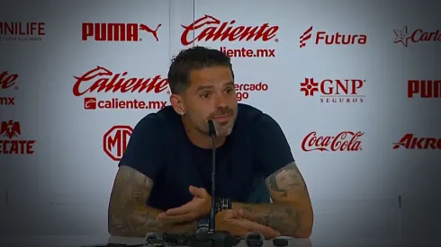 Fernando Gago reaccionó a la defensiva y con respuestas enigmáticas sobre su futuro
