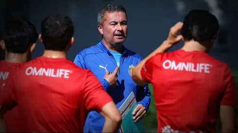 Arturo Ortega dirigió la sesión matutina de entrenamiento este jueves en Verde Valle
