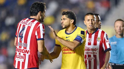 Chivas y América se enfrentan en Estados Unidos.
