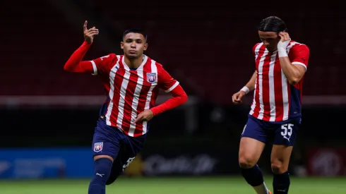 Benjamín Sánchez volvió de su lesión, pero saldría de Chivas