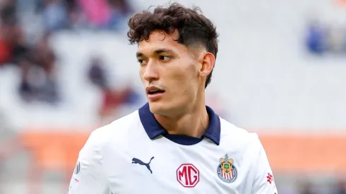 Oferta final de Cruz Azul por Chiquete Orozco.
