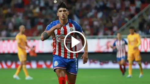 Los tres goles de Alan Pulido a Tigres.
