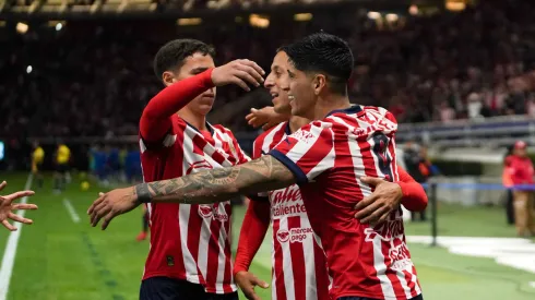Chivas tiene todo en sus manos para sacar el triunfo. 

