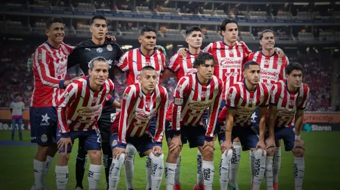 Esposa de futbolista de Chivas confirmó su salida rumbo a Canadá