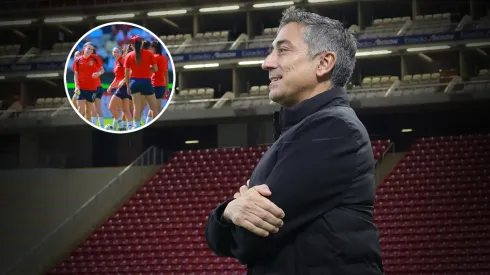 EL DT español pide más jugadoras rojiblancas en el Tri.
