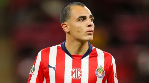 Chivas y sus opciones para renovar el contrato de Huego Camberos.
