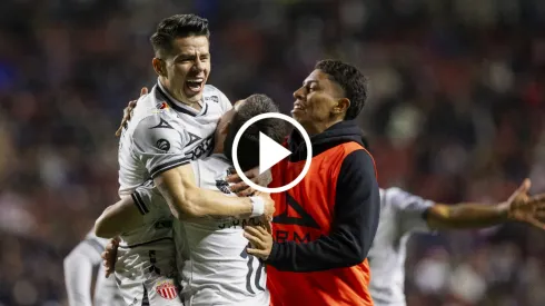 Pavel Pérez marcó un golazo para Necaxa.
