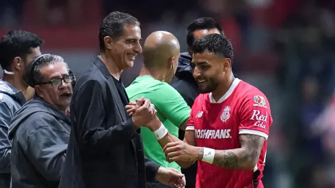 Renato Paiva habló sobre Alexis Vega.
