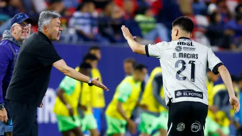 Días claves en Chivas para la contratación de Torrent.
