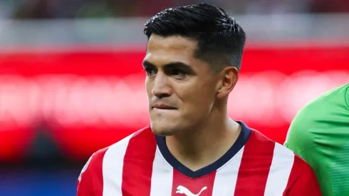 Jesús Sánchez sigue en Chivas.
