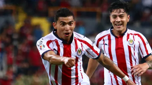 Liga MX recordó dos golazos de Orbelín Pineda en Chivas.

