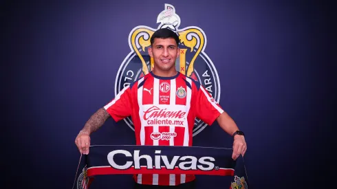 Cotorro González y su felicidad por ser jugador de Chivas