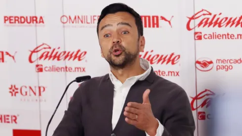 Javier Mier recibe elogios por el mercado de Chivas.
