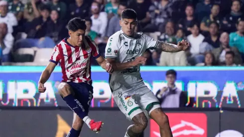 Chivas y León se enfrentan por la Jornada 2.
