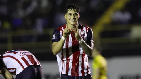 Sergio Aguayo se lució con doblete para el Tapatío.
