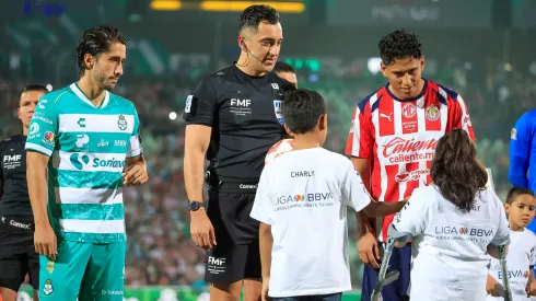 Marco Antonio Ortíz será el árbitro de Chivas vs. Juárez.
