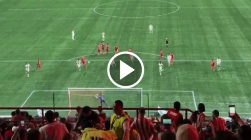 El otro ángulo del golazo de Efraín Álvarez vs. Xolos.
