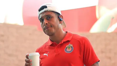 Afición de Chivas responde sobre Luis Romo.
