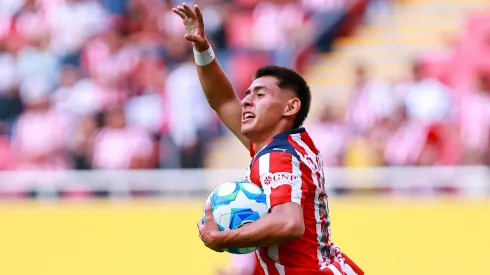 Chivas ya cumplió con la regla de menores.
