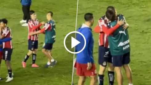 El abrazo entre Armando González y Chicharito Hernández.
