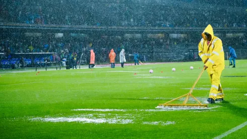 Partido retrasado en Pumas vs. Chivas.
