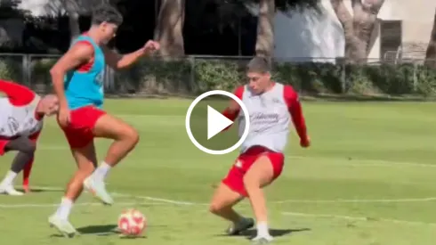 El video viral en el entrenamiento de Chivas.
