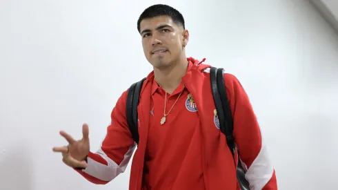 Érick Gutiérrez lanza promesa para la afición de Chivas.
