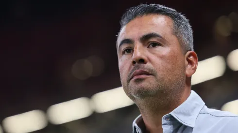 Arturo Ortega dejó de ser el DT del Tapatío.

