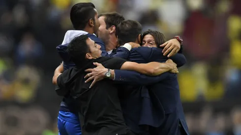 Ex ayudante de Matías Almeyda vuelve a los banquillos de Argentina.
