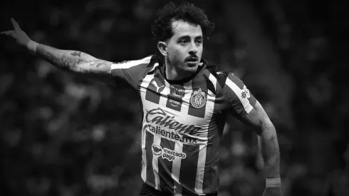 El gesto que apuntaría a un "adiós" de Alan Mozo con Chivas