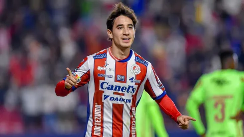 Chivas intentaría el regreso de Sebastián Pérez Bouquet.
