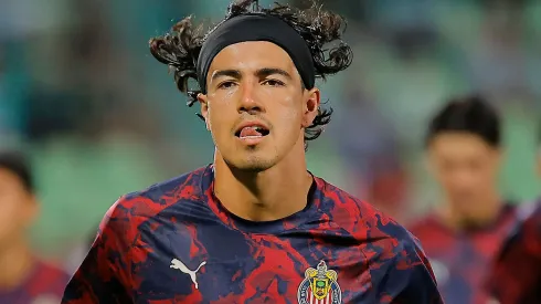 Érick Gutiérrez tiene todo listo para salir de Chivas. 
