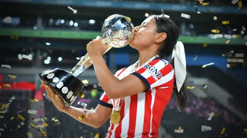 Campeona con Chivas Femenil anunció su retiro con apenas 22 años de edad